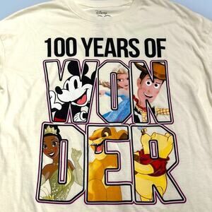 DISNEY 100 YEARS OF WONDER Women’s Small Graphic T-Shirt